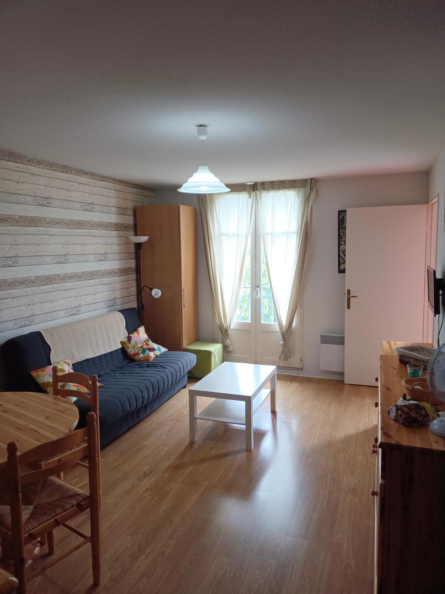 5 Personnes Centre De Luchon Apartamento